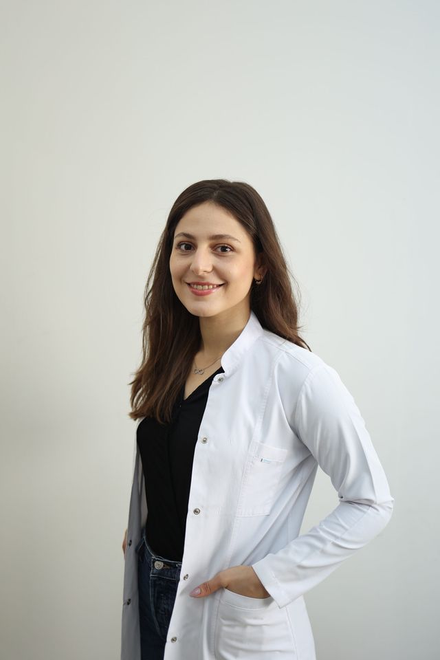 Begüm PAK — Ergoterapist