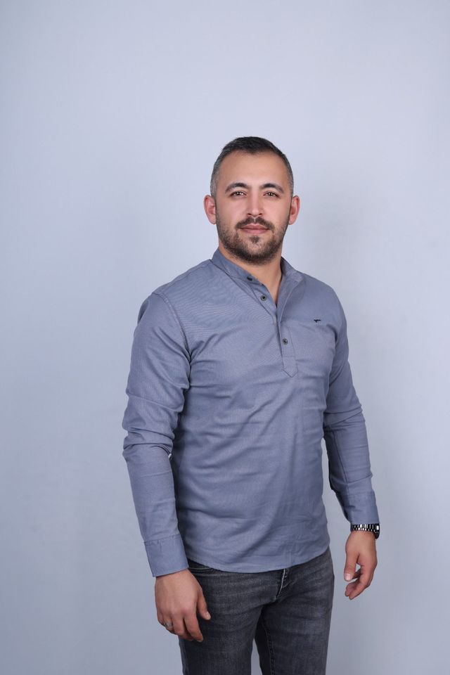 Emre BOŞCU — Şoför